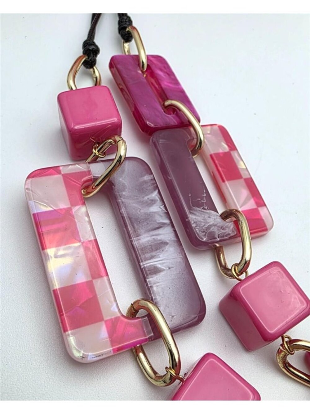 Chunky Pink Acrylic Link Necklace Mod Pop Art Statement Geometric Gold Tone 24" - Picture 2 of 7